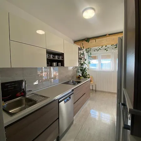 Step 2 Sky * ספליט