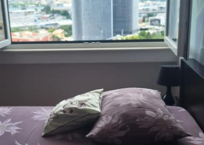 Step 2 Sky Apartment Split